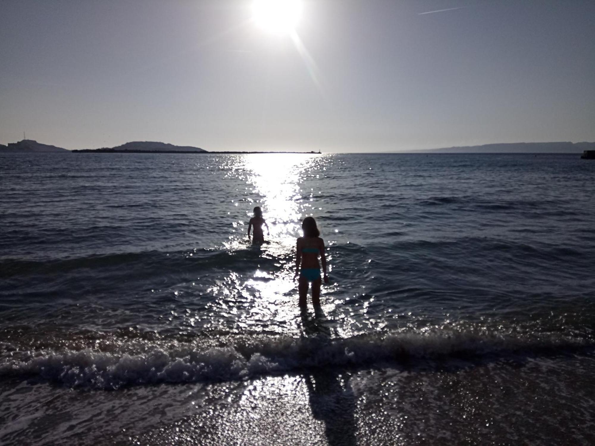 - - Maison Uma - - Wifi, Netflix, Mer Et Centre Marseille Kültér fotó